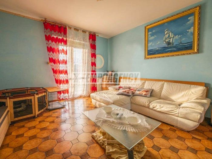Appartamento quadrilocale in vendita in Via John Fitzgerald Kennedy, Pintura, Morrovalle