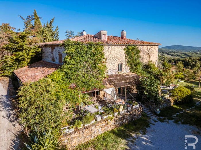 Casa con 6 locali in vendita in Via Val di Cornia, Monterotondo Marittimo