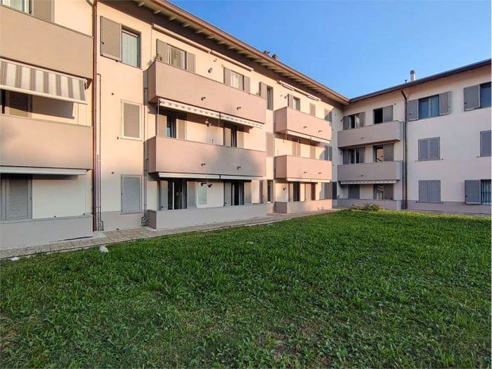 Appartamento bilocale in vendita in Via Santa Maria Maddalena, Centro, Arosio