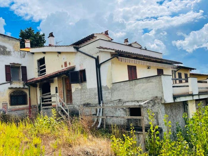 Casa con 6 locali in vendita in Via Lungagnana, Montespertoli