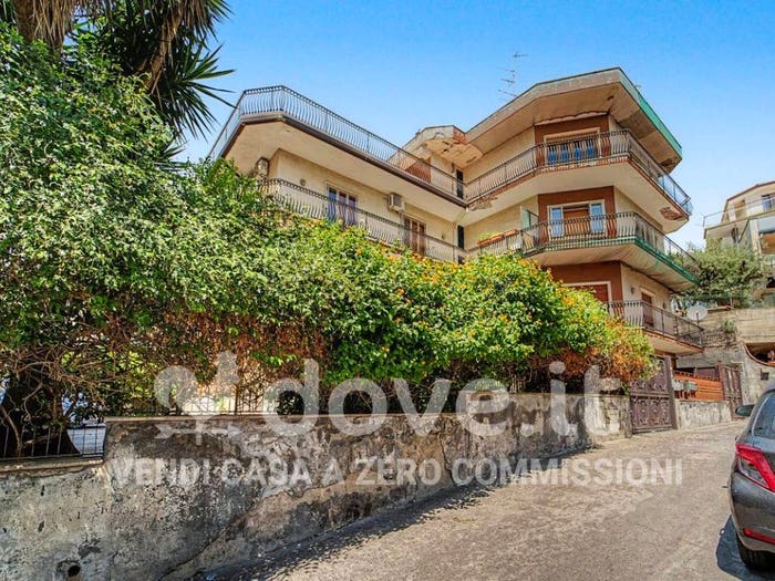 Appartamento quadrilocale in vendita in Via Poggio del Lupo, Misterbianco