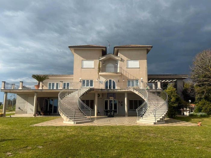 Casa con 6 locali in vendita in Via Riserva Nuova, Riserva Nuova Buon Riposo, Aprilia