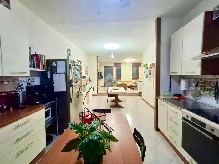 Casa quadrilocale in vendita in Via chiesa, Centro, Caorso