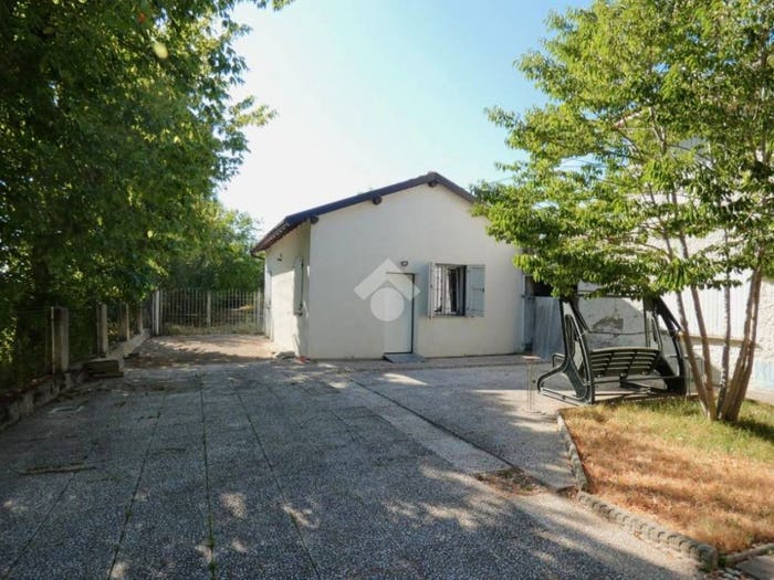 Casa con 6 locali in vendita in Via Ponte Forca, Seta, Cadelbosco di Sopra