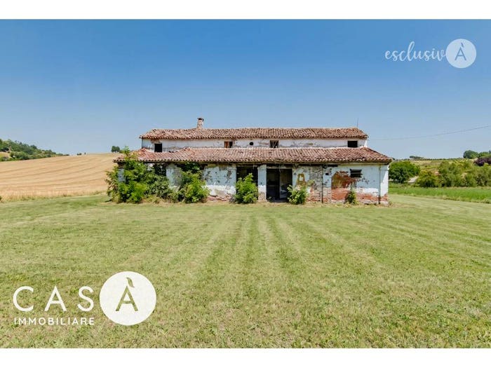 Casa con 6 locali in vendita in Vicinale Visano, Carpineta, Cesena