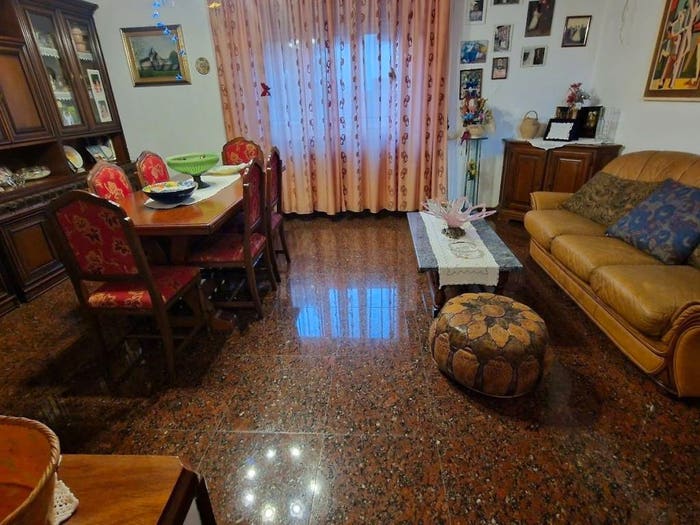 Appartamento quadrilocale in vendita in Marina di Carrara, Carrara