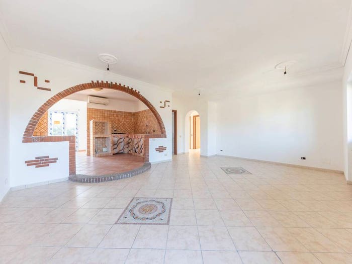 Casa quadrilocale in vendita in Via Ombrone, Fossignano, Aprilia