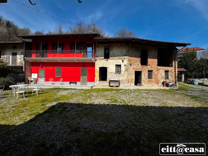 Casa trilocale in vendita in Centro, Lauriano