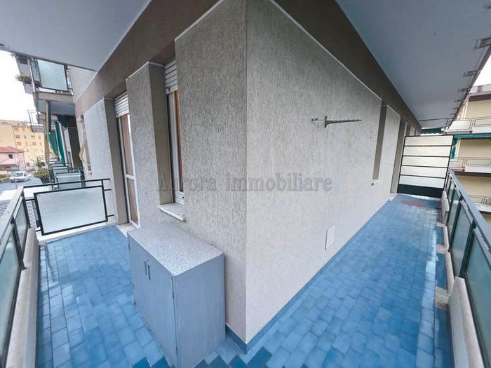 Appartamento bilocale in vendita in Corso Vittorio Veneto, Borghetto Santo Spirito