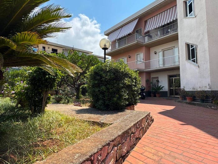 Appartamento con 5 locali in vendita in Via Ibico, Centro, Diamante