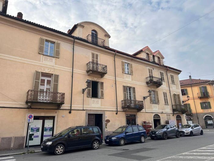 Appartamento trilocale in vendita in Centro, Acqui Terme
