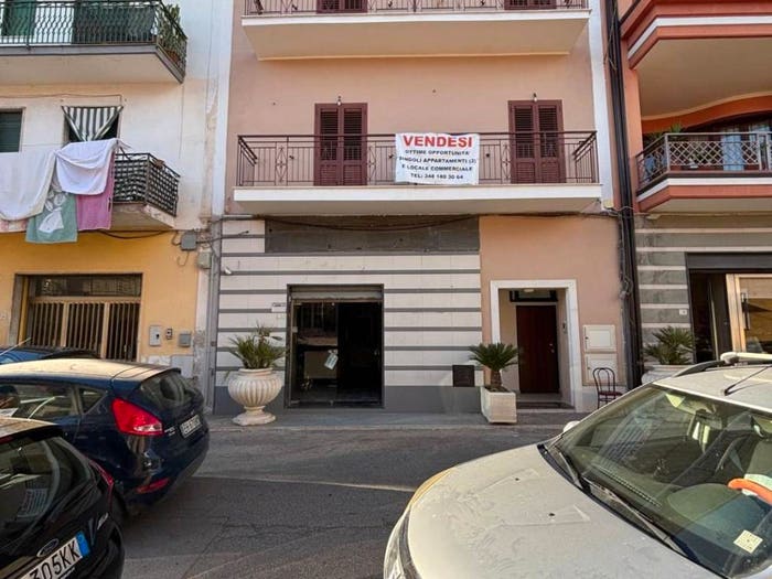 Appartamento con 5 locali in vendita in Via de Renzis, Sparanise