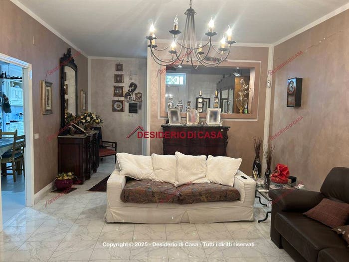 Casa con 5 locali in vendita in Via Antonio Montinaro, Isola delle Femmine