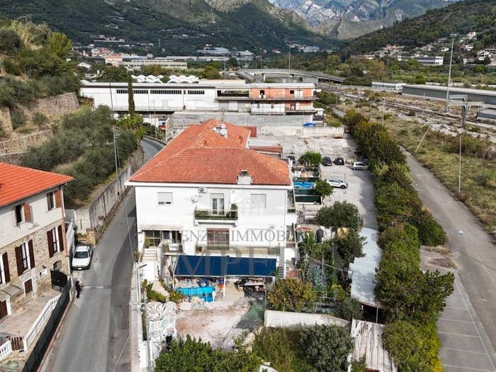 Appartamento bilocale in vendita in carlo gallardi, Seglia Sant'Anna, Ventimiglia