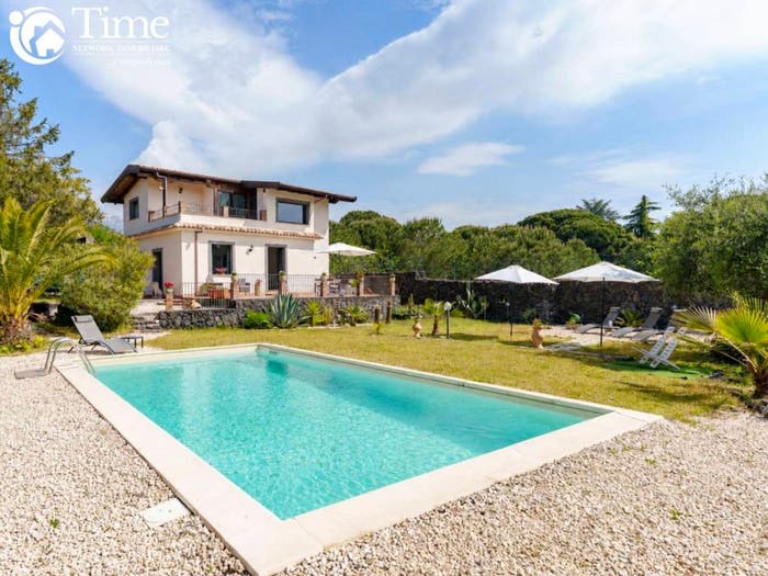 Casa con 5 locali in vendita in Via Ragalidda, Nicolosi
