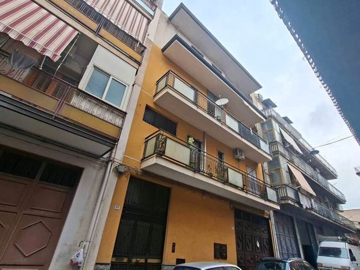 Casa con 6 locali in vendita in Via Rovigo No Number, Paternò