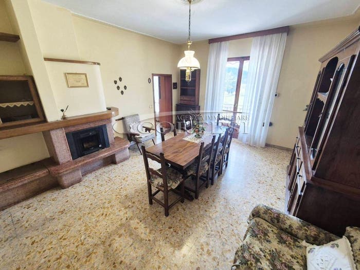 Appartamento con 6 locali in vendita in Via Donino Donini, Cinquemiglia, Città di Castello