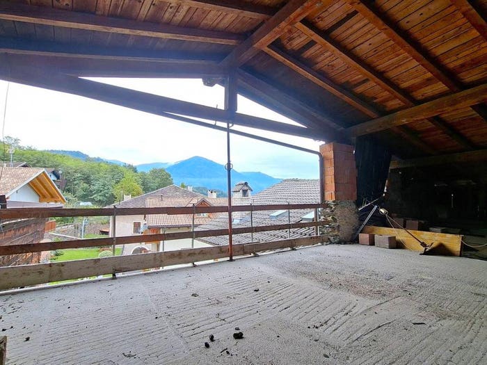 Casa con 6 locali in vendita in Via d'Oltrefersina, Madrano Canzolino, Pergine Valsugana