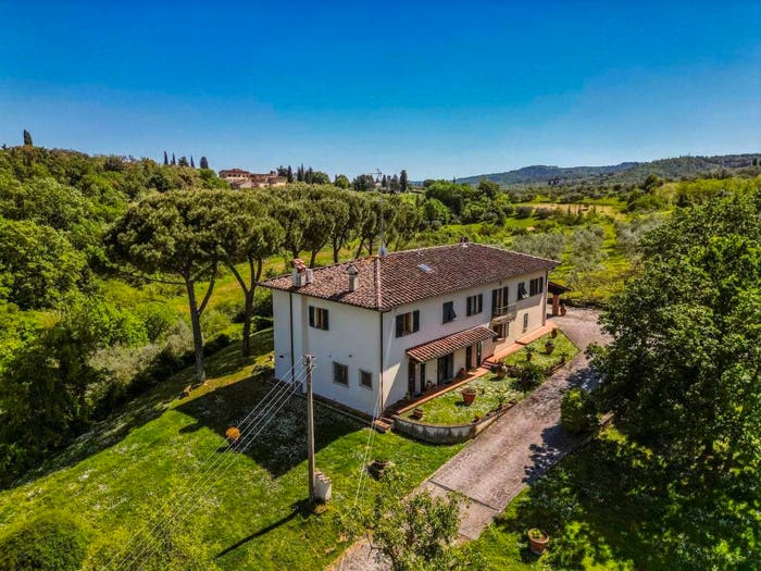 Casa con 6 locali in vendita in Via Carmignanese, Poggio a Caiano