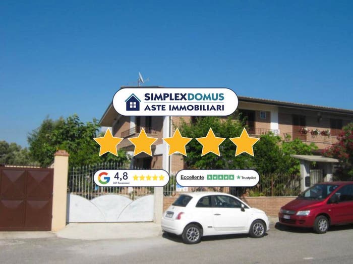 Casa con 6 locali in vendita in traversa via Strada Statale, Gioia Tauro