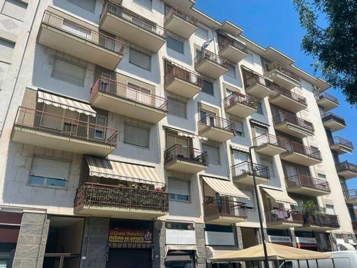 Appartamento trilocale in vendita in Via Principe Amedeo, Centro, Beinasco