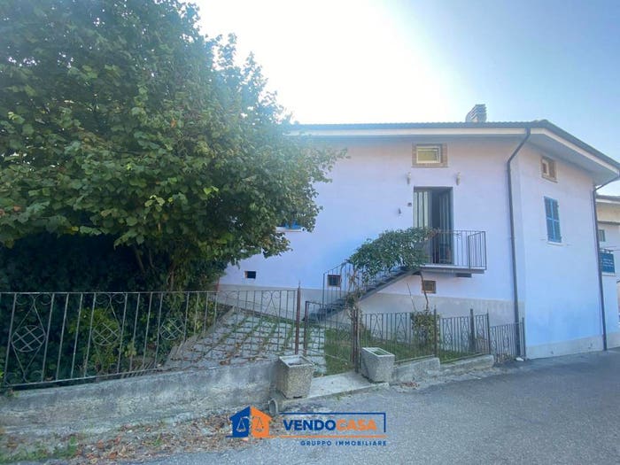 Casa trilocale in vendita in Frazione Valle San Giovanni, Valle San Giovanni, Calamandrana