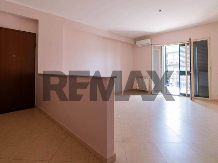 Appartamento quadrilocale in vendita in Via Fiume, Centro, Belpasso