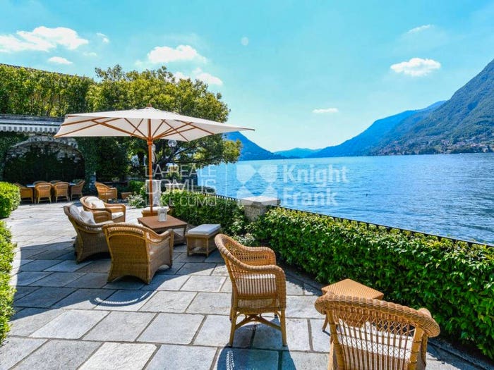 Casa con 6 locali in vendita in Via Riva di Quarzano, Pognana Lario