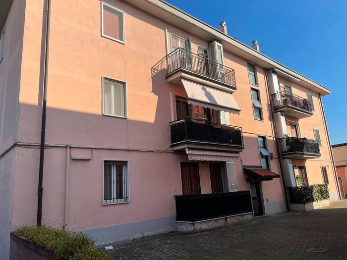 Appartamento bilocale in vendita in Via Giovanni Segantini, Desio
