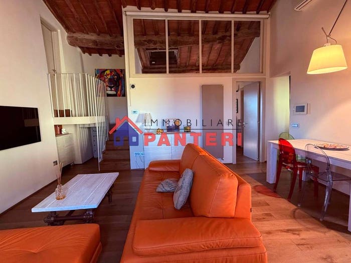 Appartamento trilocale in vendita in Via dell'Indipendenza, Buggiano Castello, Buggiano