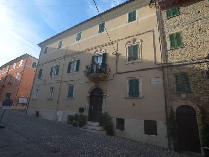 Appartamento trilocale in vendita in Via Settembre, Centro, Staffolo