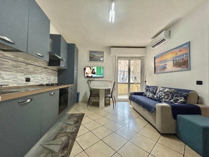 Appartamento bilocale in vendita in Piazza Carlo Bottaro, Centro, Pietra Ligure