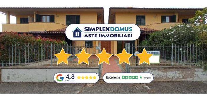 Appartamento trilocale in vendita in Viale dello Sport, Centro, Castiglione del Lago