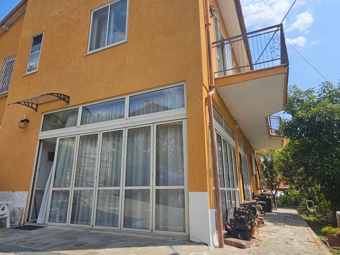Casa con 6 locali in vendita in Via Case Soprane, Centro, Casanova Lerrone