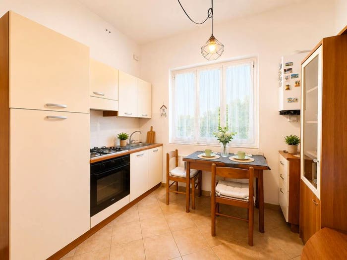 Appartamento trilocale in vendita in Viale Martiri della Libertà, Centro, Loano