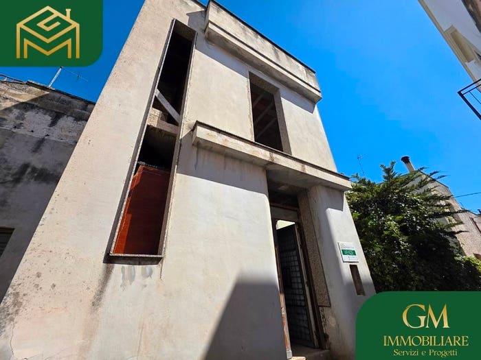 Casa con 6 locali in vendita in Via A G Ascianchi, Collepasso