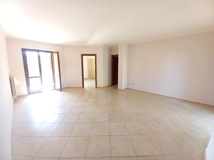Appartamento trilocale in vendita in Via Francesco Petrarca, San Vitaliano