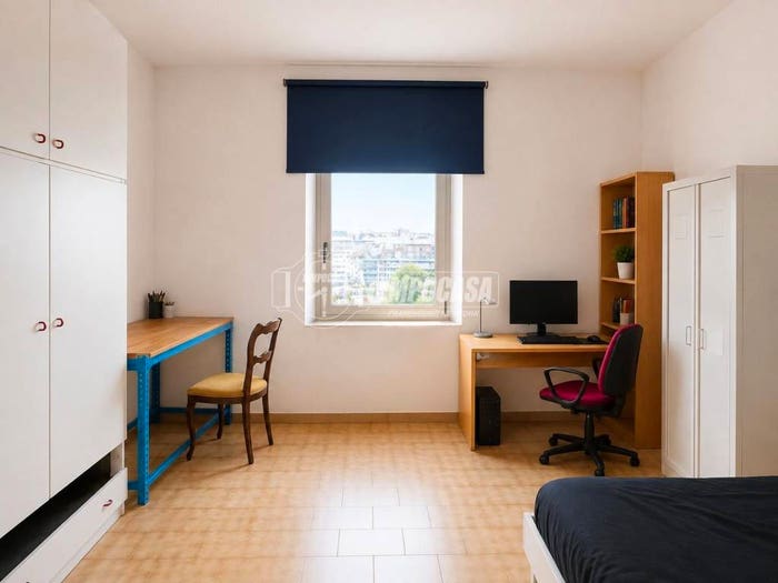 Appartamento trilocale in vendita in Via dè carracci, Bolognina, Bologna
