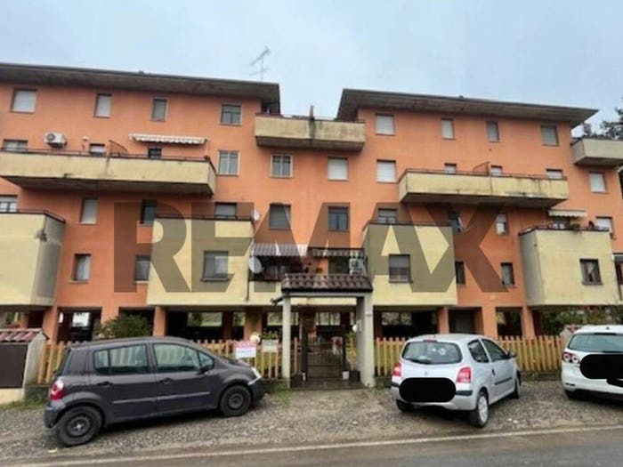 Appartamento trilocale in vendita in via Vigorelli, Centro, Casteggio