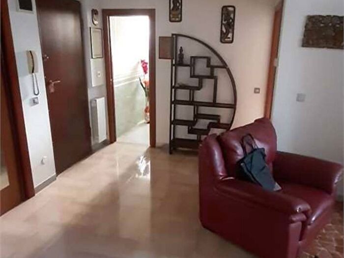 Appartamento quadrilocale in vendita in via G Battista Piazzetta, Cipressina, Venezia