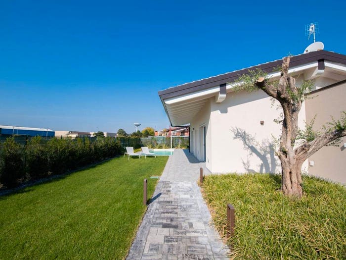 Casa quadrilocale in vendita in Via Giovanni Prati, Calvagese della Riviera