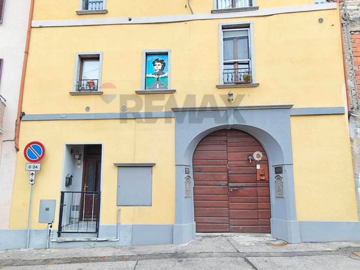 Appartamento bilocale in vendita in Via Pretorio, Centro, Cuvio