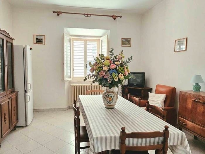 Casa con 6 locali in vendita in FRAZIONE AVACELLI, Arcevia