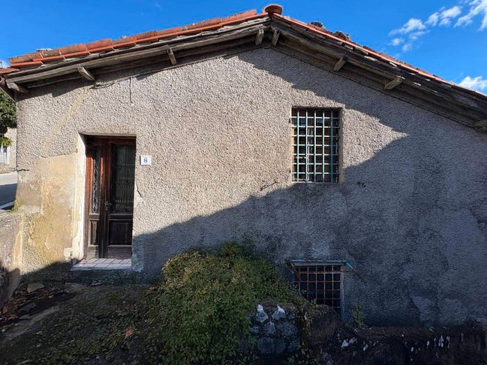 Casa con 5 locali in vendita in Via Parco Rimembranza, Molazzana