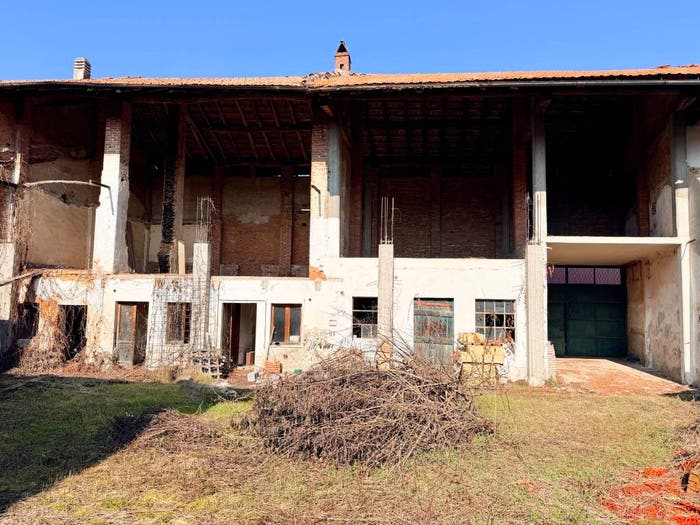 Casa quadrilocale in vendita in Via Cavour, Foglizzo
