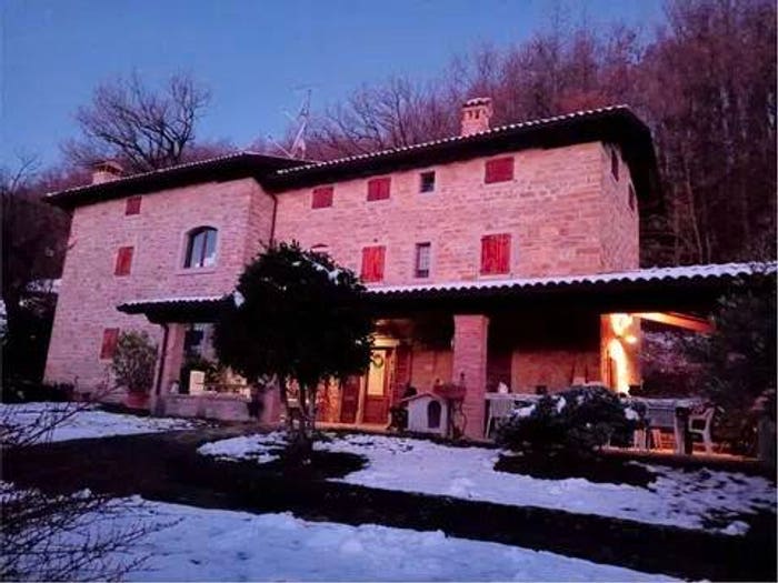 Casa con 6 locali in vendita in Lama Mocogno