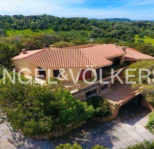 Casa con 6 locali in vendita in Palau