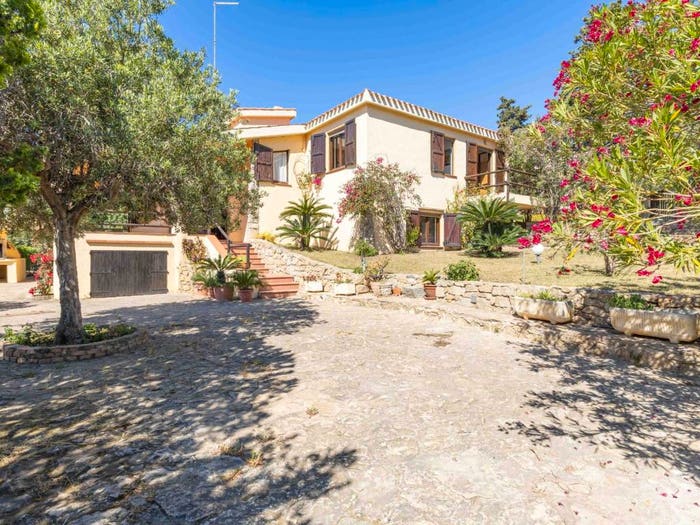 Casa con 5 locali in vendita in Via del Toro, Torre Delle Stelle, Maracalagonis