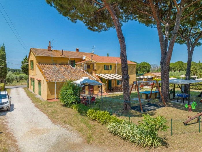 Casa con 6 locali in vendita in SR, San Pietro in Palazzi Collemezzano Buca del Gatto, Cecina