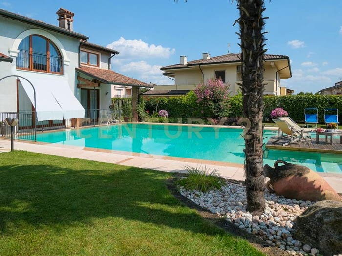 Casa con 6 locali in vendita in Via Adige, Pergola, Montecchia di Crosara
